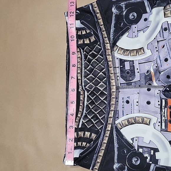 Reebok Speedwick Size S Cassette Tape Pattern Leggings, Gently Used Condition - Picture 8 of 15